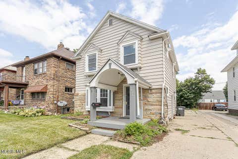 Tiny photo for 3814 Leybourn Avenue, Toledo, OH 43612 (MLS # 10010346)
