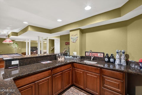 Tiny photo for 6125 E Cobblestones Lane, Sylvania, OH 43560 (MLS # 10008919)