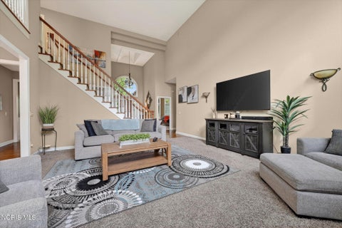 Tiny photo for 6125 E Cobblestones Lane, Sylvania, OH 43560 (MLS # 10008919)