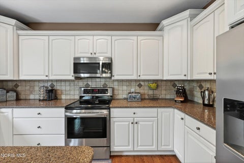 Tiny photo for 6125 E Cobblestones Lane, Sylvania, OH 43560 (MLS # 10008919)