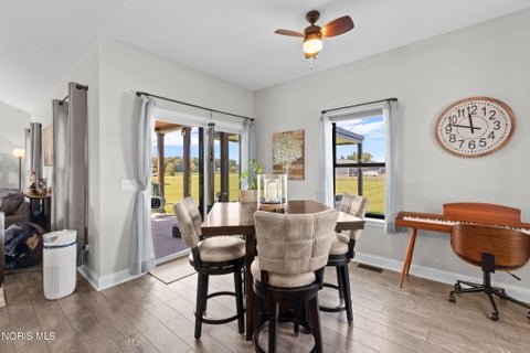 Tiny photo for 800 Bradner Road, Northwood, OH 43619 (MLS # 10012432)