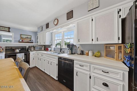 Tiny photo for 3511 Ohio 18, Tiffin, OH 44883 (MLS # 10009629)