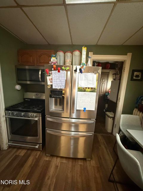 Tiny photo for 572 Yondota Street, Toledo, OH 43605 (MLS # 10005962)