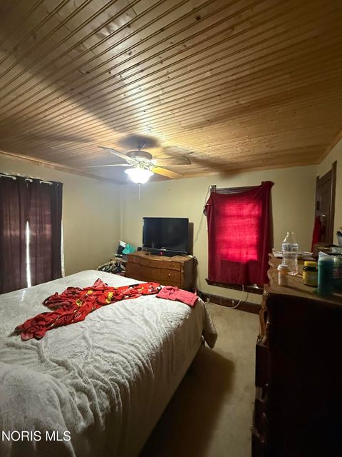 Tiny photo for 572 Yondota Street, Toledo, OH 43605 (MLS # 10005962)