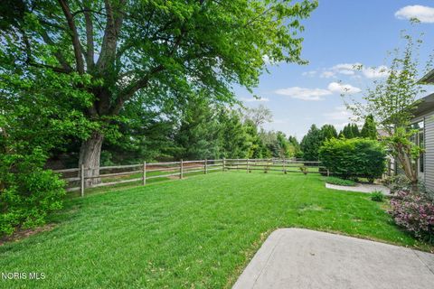 Tiny photo for 7522 Hickory Valley Drive, Maumee, OH 43537 (MLS # 10007905)