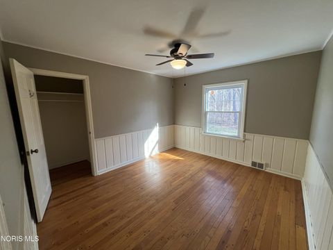 Tiny photo for 905 Corwin Street, Defiance, OH 43512 (MLS # 10004546)