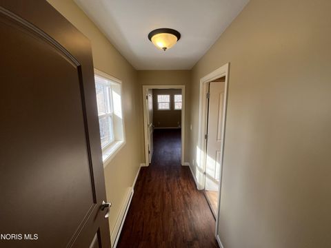 Tiny photo for 905 Corwin Street, Defiance, OH 43512 (MLS # 10004546)