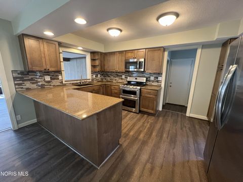 Tiny photo for 905 Corwin Street, Defiance, OH 43512 (MLS # 10004546)