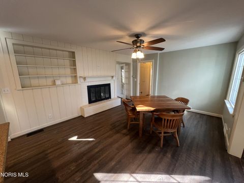 Tiny photo for 905 Corwin Street, Defiance, OH 43512 (MLS # 10004546)