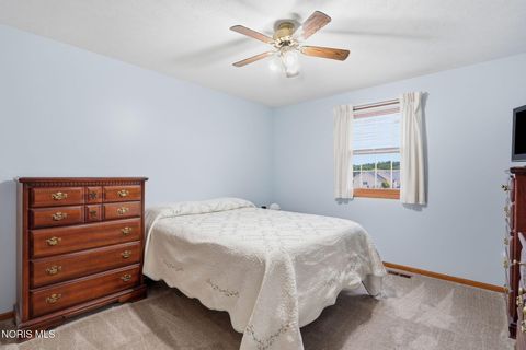 Tiny photo for 1408 Brook Lawn, Findlay, OH 45840 (MLS # 10009377)