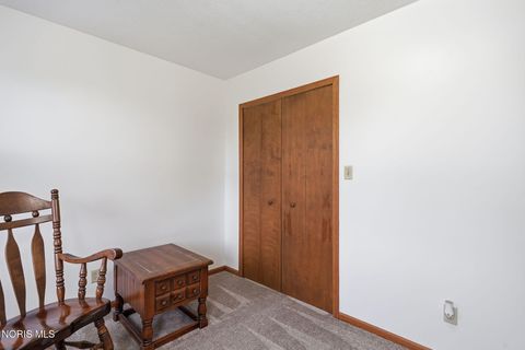 Tiny photo for 1408 Brook Lawn, Findlay, OH 45840 (MLS # 10009377)
