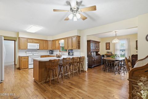 Tiny photo for 1408 Brook Lawn, Findlay, OH 45840 (MLS # 10009377)