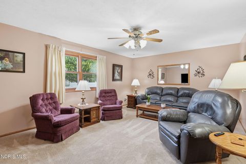 Tiny photo for 1408 Brook Lawn, Findlay, OH 45840 (MLS # 10009377)