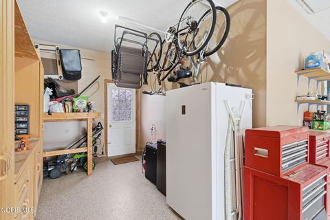 Tiny photo for 1408 Brook Lawn, Findlay, OH 45840 (MLS # 10009377)
