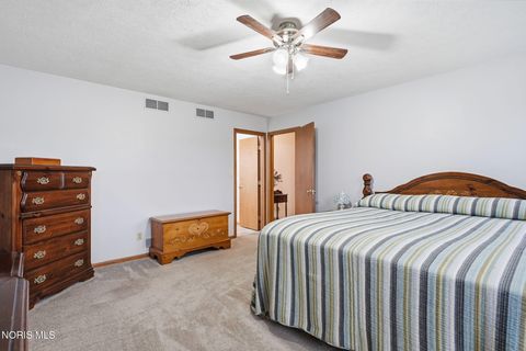 Tiny photo for 1408 Brook Lawn, Findlay, OH 45840 (MLS # 10009377)