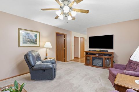 Tiny photo for 1408 Brook Lawn, Findlay, OH 45840 (MLS # 10009377)
