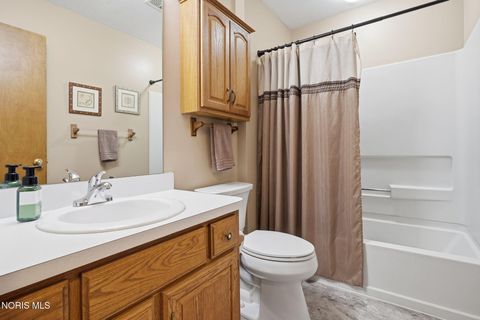 Tiny photo for 1408 Brook Lawn, Findlay, OH 45840 (MLS # 10009377)