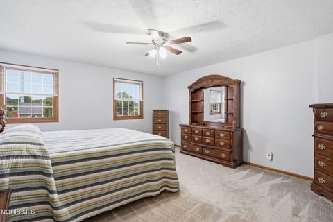 Tiny photo for 1408 Brook Lawn, Findlay, OH 45840 (MLS # 10009377)