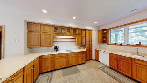 Tiny photo for 10239 W Bancroft Street, Holland, OH 43528 (MLS # 10011701)