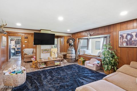 Tiny photo for 1444 E County Road 50, Tiffin, OH 44883 (MLS # 10006068)