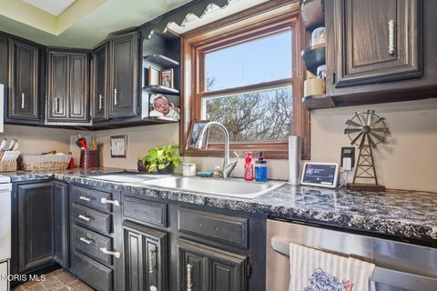 Tiny photo for 1444 E County Road 50, Tiffin, OH 44883 (MLS # 10006068)