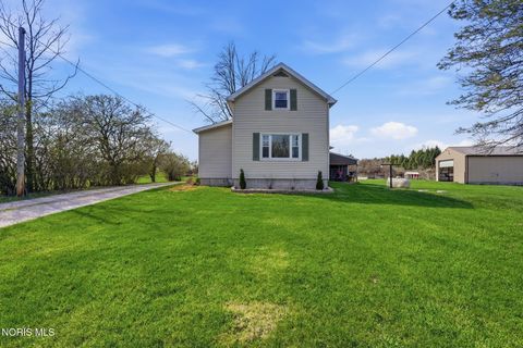 Photo of 1444 E County Road 50, Tiffin, OH 44883 (MLS # 10006068)