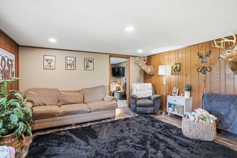 Tiny photo for 1444 E County Road 50, Tiffin, OH 44883 (MLS # 10006068)