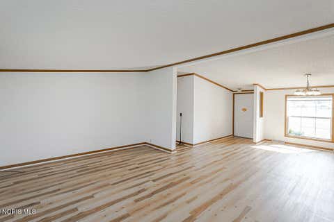 Tiny photo for 1174 Greystone Parkway, Toledo, OH 43615 (MLS # 10008792)