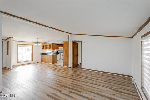 Tiny photo for 1174 Greystone Parkway, Toledo, OH 43615 (MLS # 10008792)