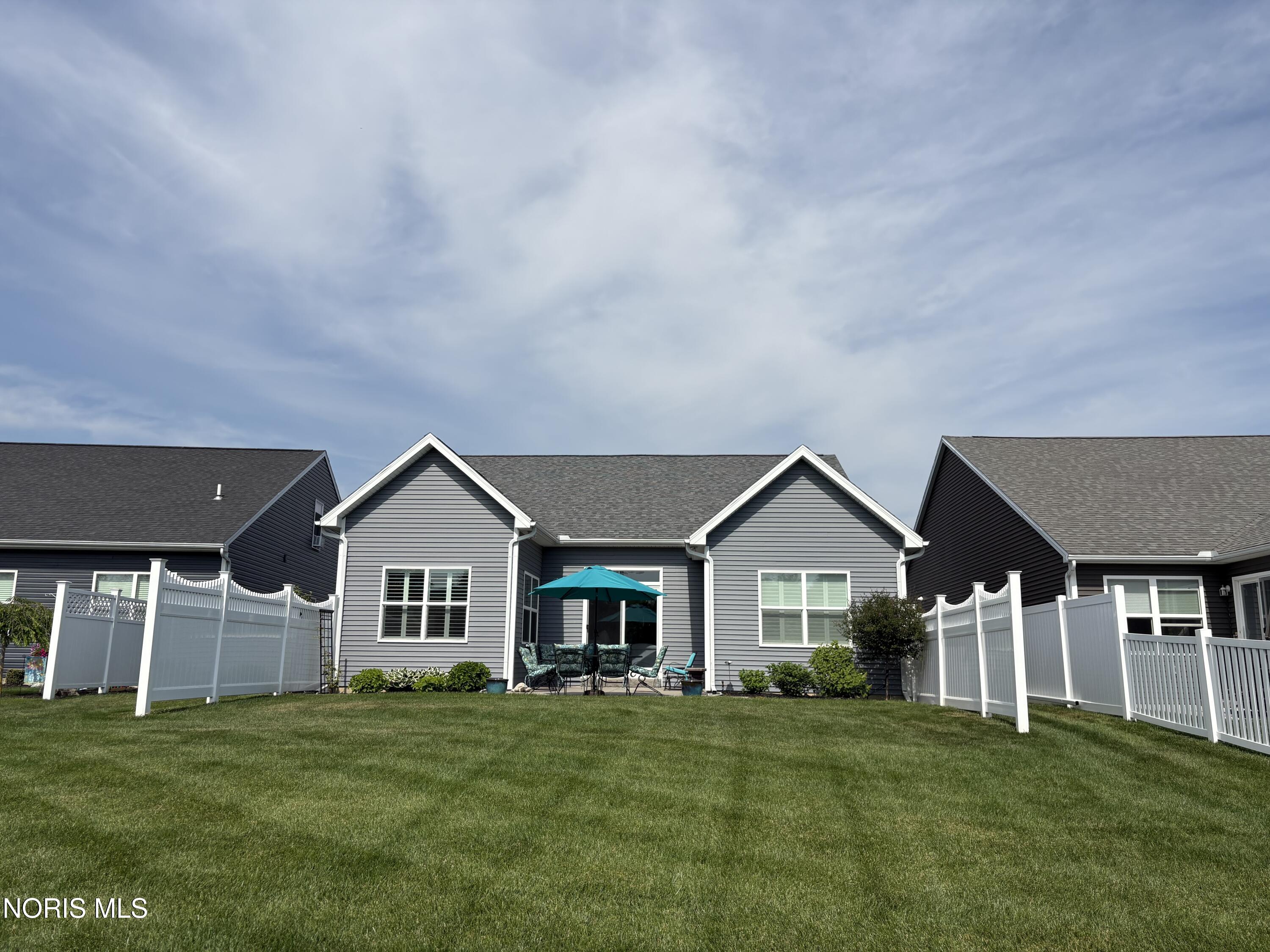 5520 Willow Circle