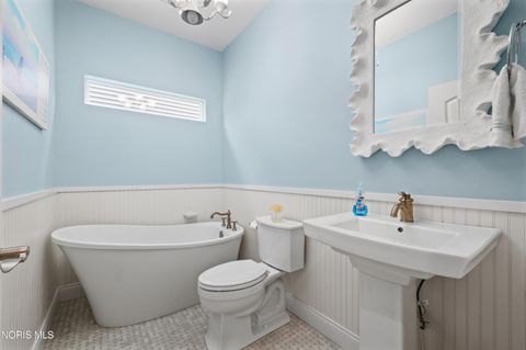 Tiny photo for 5520 Willow Circle, Sylvania, OH 43560 (MLS # 10008887)