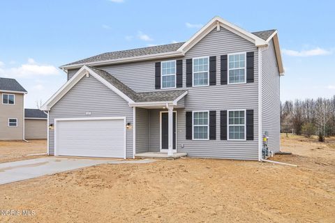 Photo of 662 Appian Avenue, Napoleon, OH 43545 (MLS # 10004493)