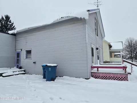 Tiny photo for 724 S Main Street, Bryan, OH 43506 (MLS # 10002223)