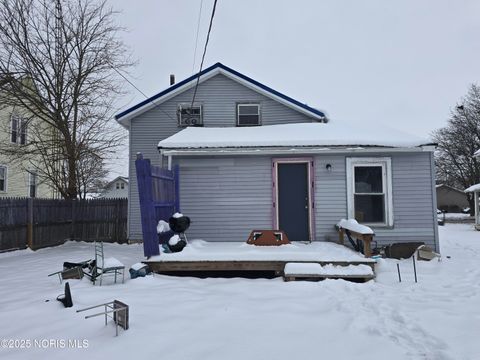 Tiny photo for 724 S Main Street, Bryan, OH 43506 (MLS # 10002223)