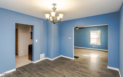 Tiny photo for 124 Helen Drive, Rossford, OH 43460 (MLS # 10014020)