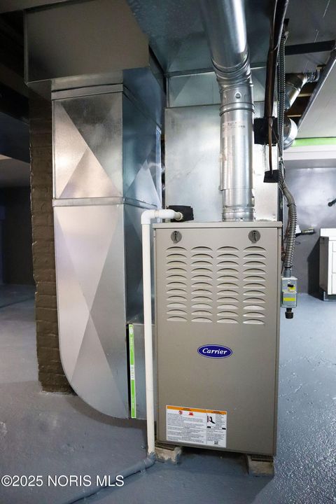 Tiny photo for 444 Raymer Boulevard, Toledo, OH 43605 (MLS # 10002000)