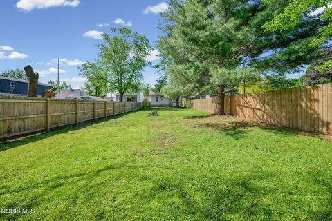 Tiny photo for 516 2nd Street, Findlay, OH 45840 (MLS # 10007666)