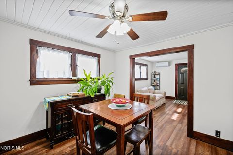 Tiny photo for 516 2nd Street, Findlay, OH 45840 (MLS # 10007666)