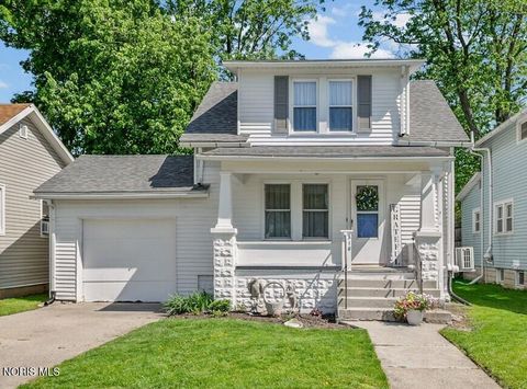 Photo of 516 2nd Street, Findlay, OH 45840 (MLS # 10007666)
