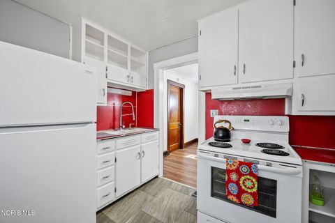 Tiny photo for 516 2nd Street, Findlay, OH 45840 (MLS # 10007666)