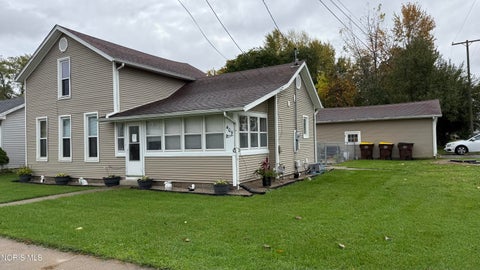 Photo of 409 W Curtis Street, Stryker, OH 43557 (MLS # 10014879)