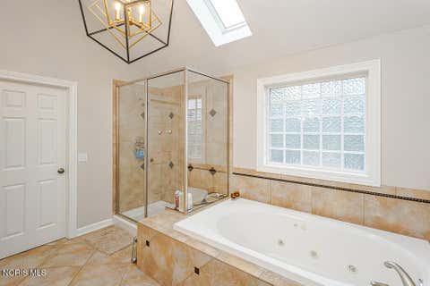 Tiny photo for 4810 Farm Creek Lane, Sylvania, OH 43560 (MLS # 10011804)