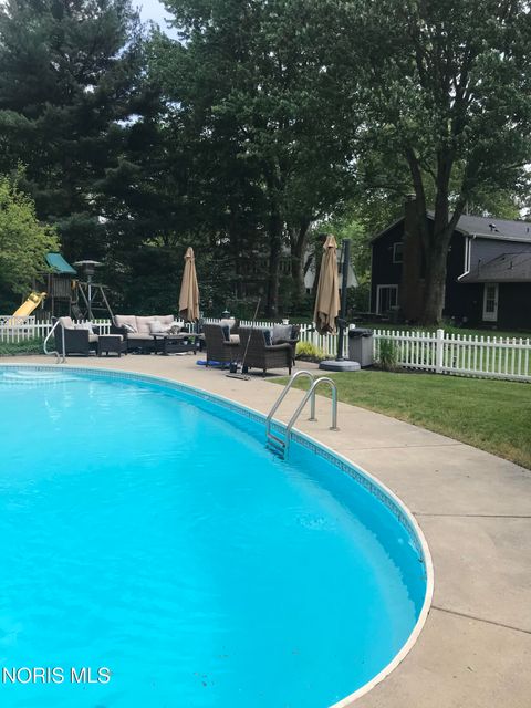 Tiny photo for 10906 Springbrook Court, Whitehouse, OH 43571 (MLS # 10006602)