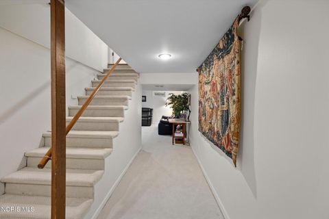 Tiny photo for 10906 Springbrook Court, Whitehouse, OH 43571 (MLS # 10006602)