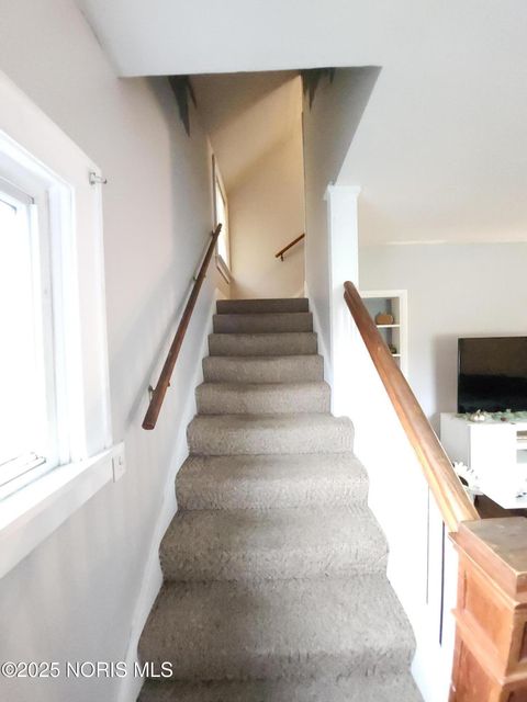 Tiny photo for 442 Union Court, Fostoria, OH 44830 (MLS # 10000589)
