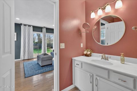 Tiny photo for 5508 Mclain Drive, Sylvania, OH 43560 (MLS # 10005979)