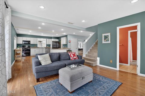 Tiny photo for 5508 Mclain Drive, Sylvania, OH 43560 (MLS # 10005979)