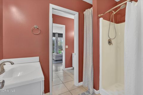 Tiny photo for 5508 Mclain Drive, Sylvania, OH 43560 (MLS # 10005979)