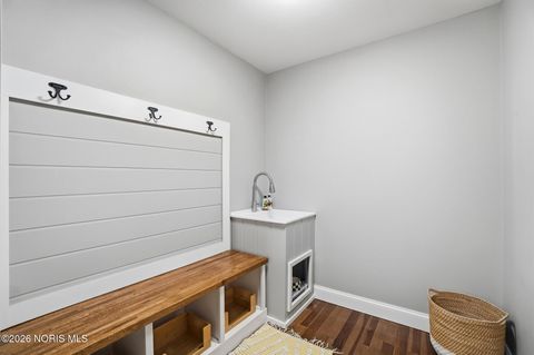 Tiny photo for 7350 Whispering Oak Drive, Sylvania, OH 43560 (MLS # 10002937)