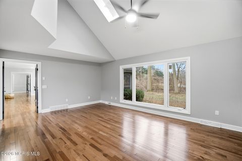 Tiny photo for 7350 Whispering Oak Drive, Sylvania, OH 43560 (MLS # 10002937)